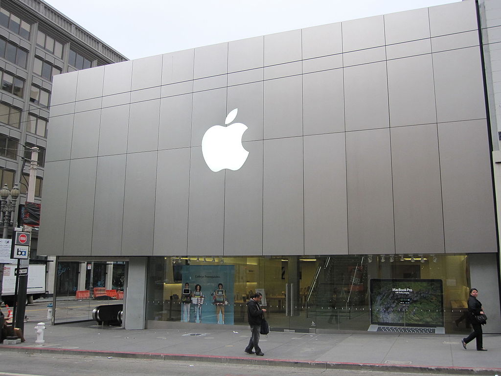 Apple welcomed the easing of FDI norms by the Indian government. Photo courtesy: Wikimedia