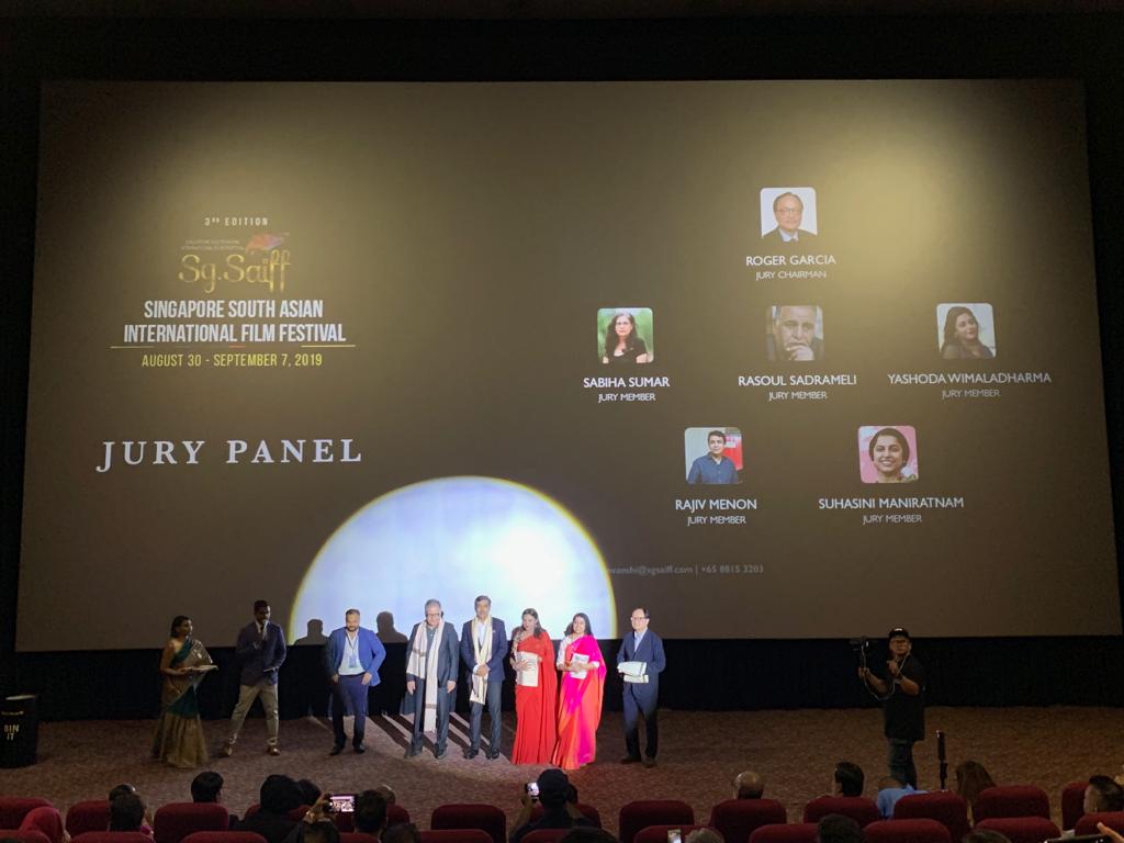 Chairman Sg. SAIFF Abhayanand Singh with the jury panel made up of prominent filmmakers and actors. Photo courtesy: Connected to India