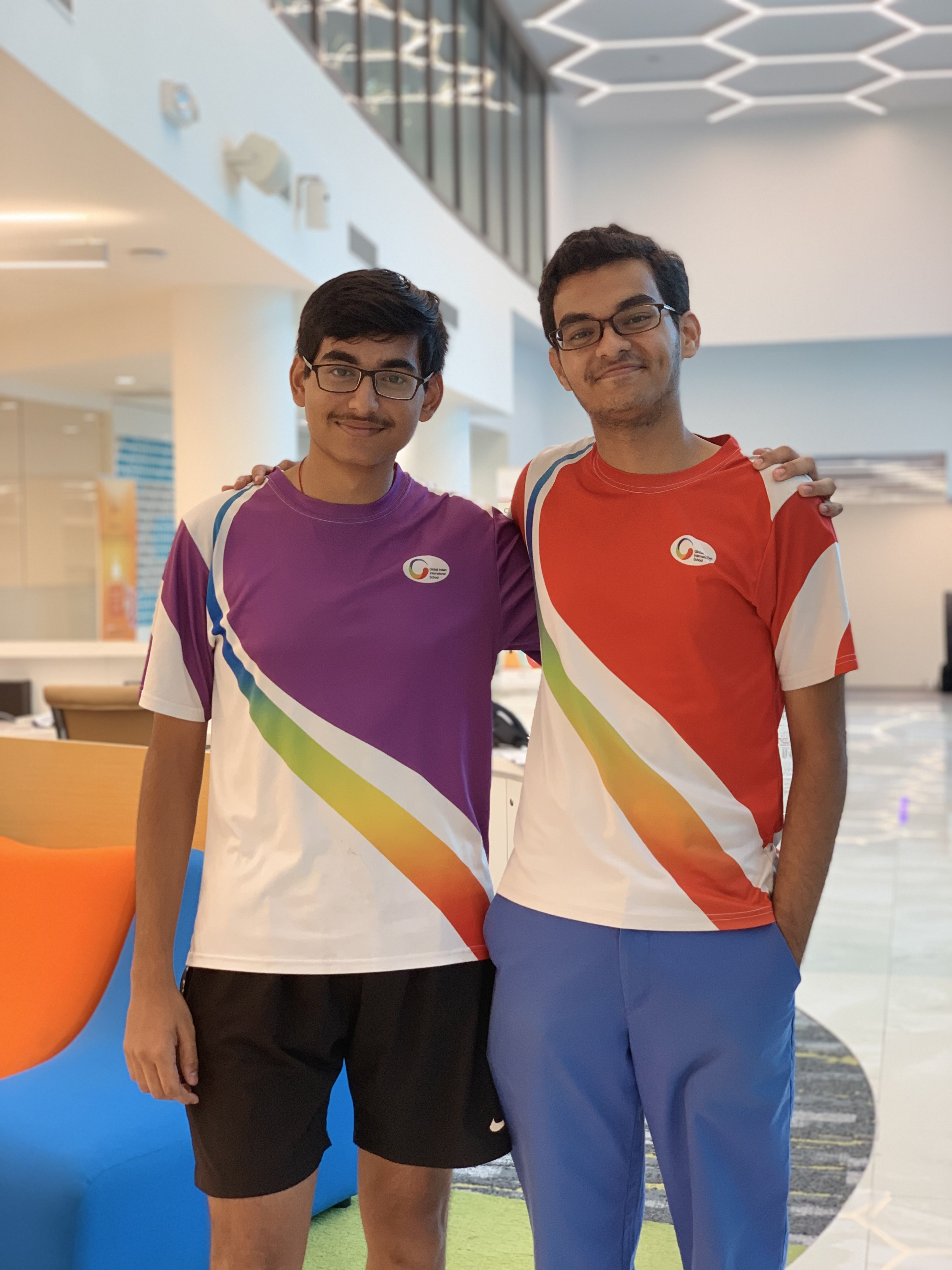 (From left) Rahul Agarwal and Devansh Shah, who both attained the Global Citizen Merit Scholarship. Photo: Connected to India