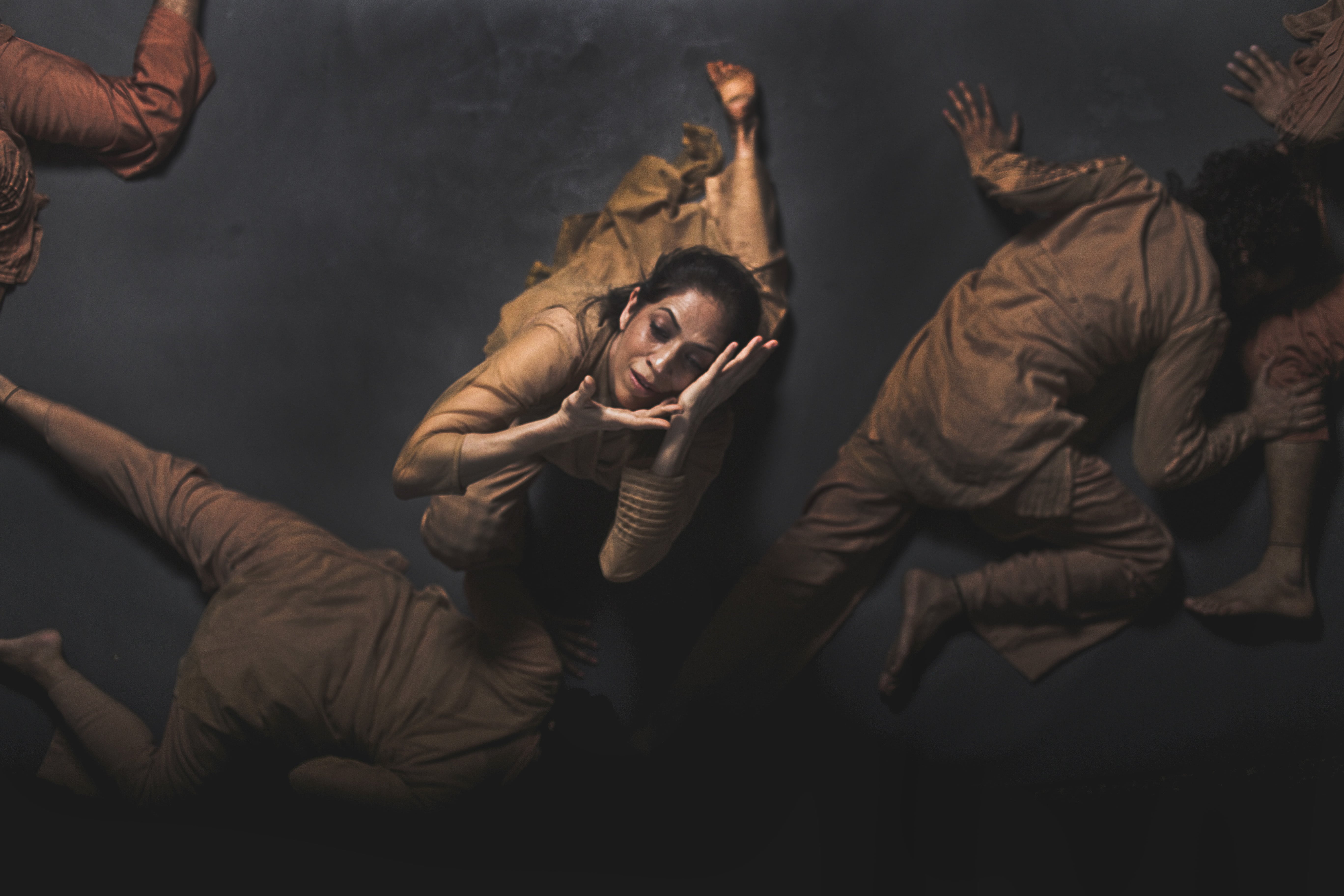 Dance maverick Aditi Mangaldas returns to Kalaa Utsavam for the fourth time, bringing her signature blend of the classical kathak tradition, contemporary dance elements and theatre design.