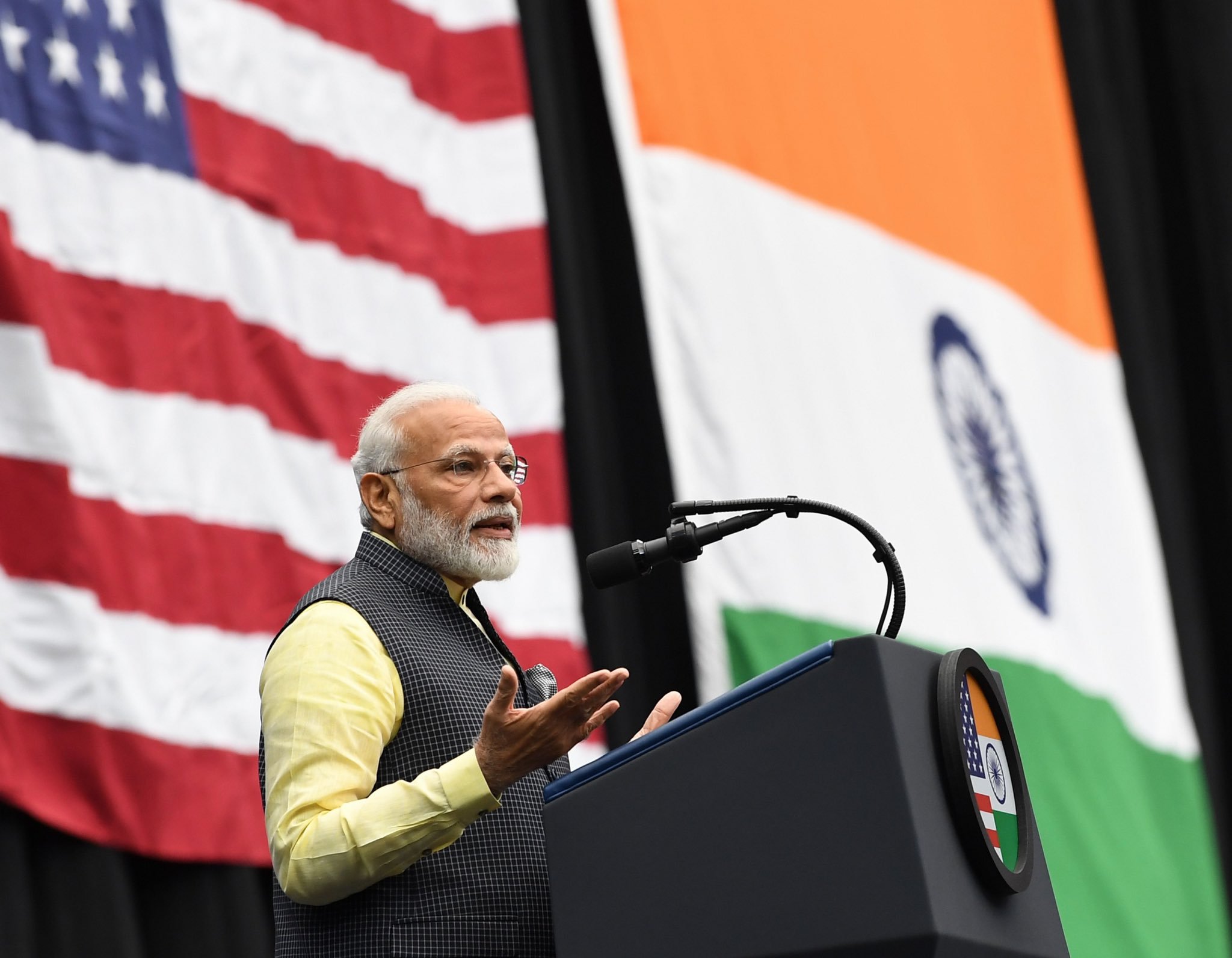 Prime Minister Narendra Modi addressing the Indian diaspora at 'Howdy, Modi' on Sunday. Photo courtesy: Twitter/@narendramodi