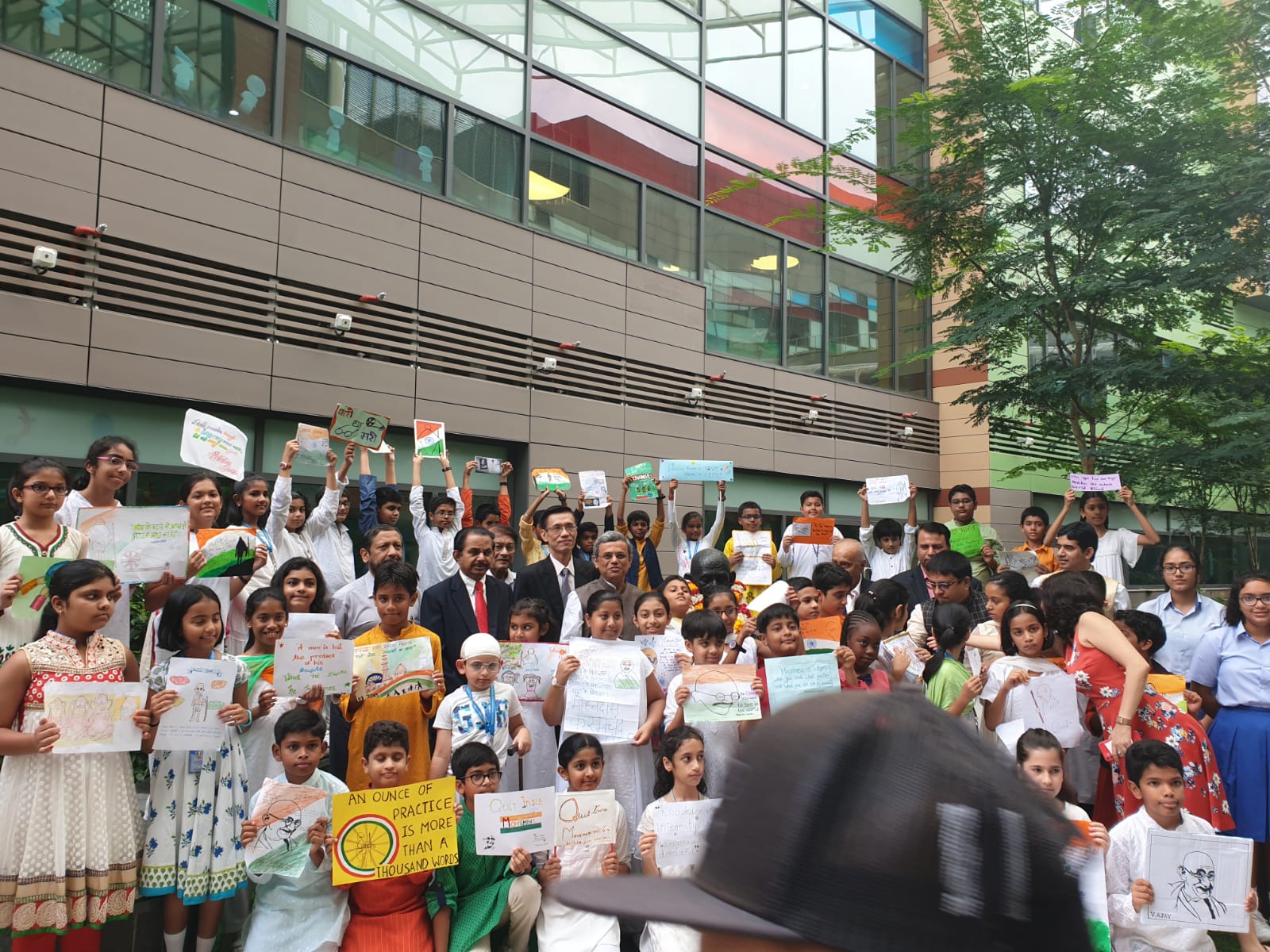H.E. Jawed Ashraf interacting with students on the occasion of Gandhi Jayanti. Photo courtesy: Indian High Commission in Singapore