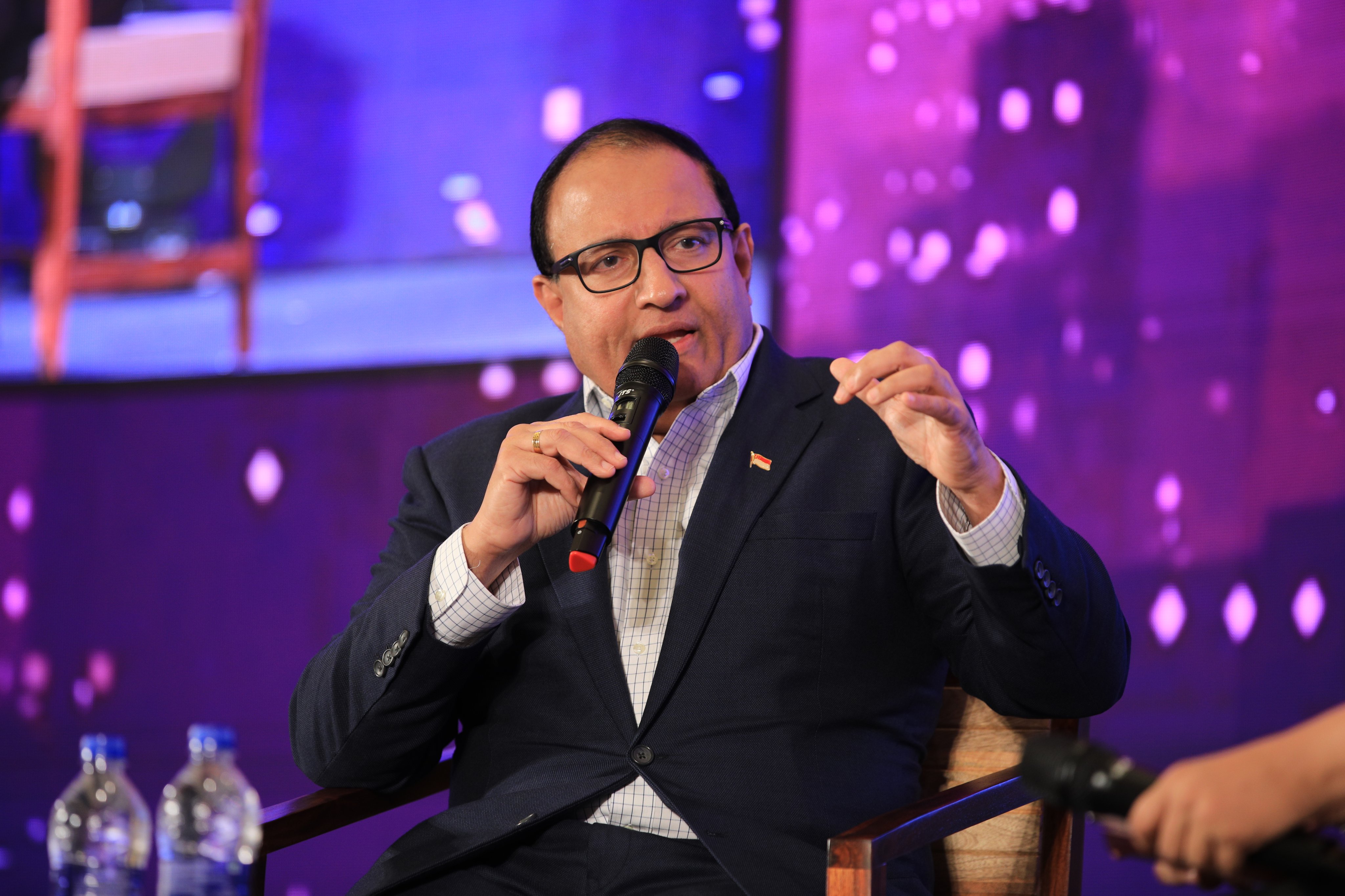 Minister-in-charge of Trade Relations S Iswaran at start-up event YourStory’s TechSparks in Bengaluru on Friday. Photo courtesy: Twitter/@YourStoryCo