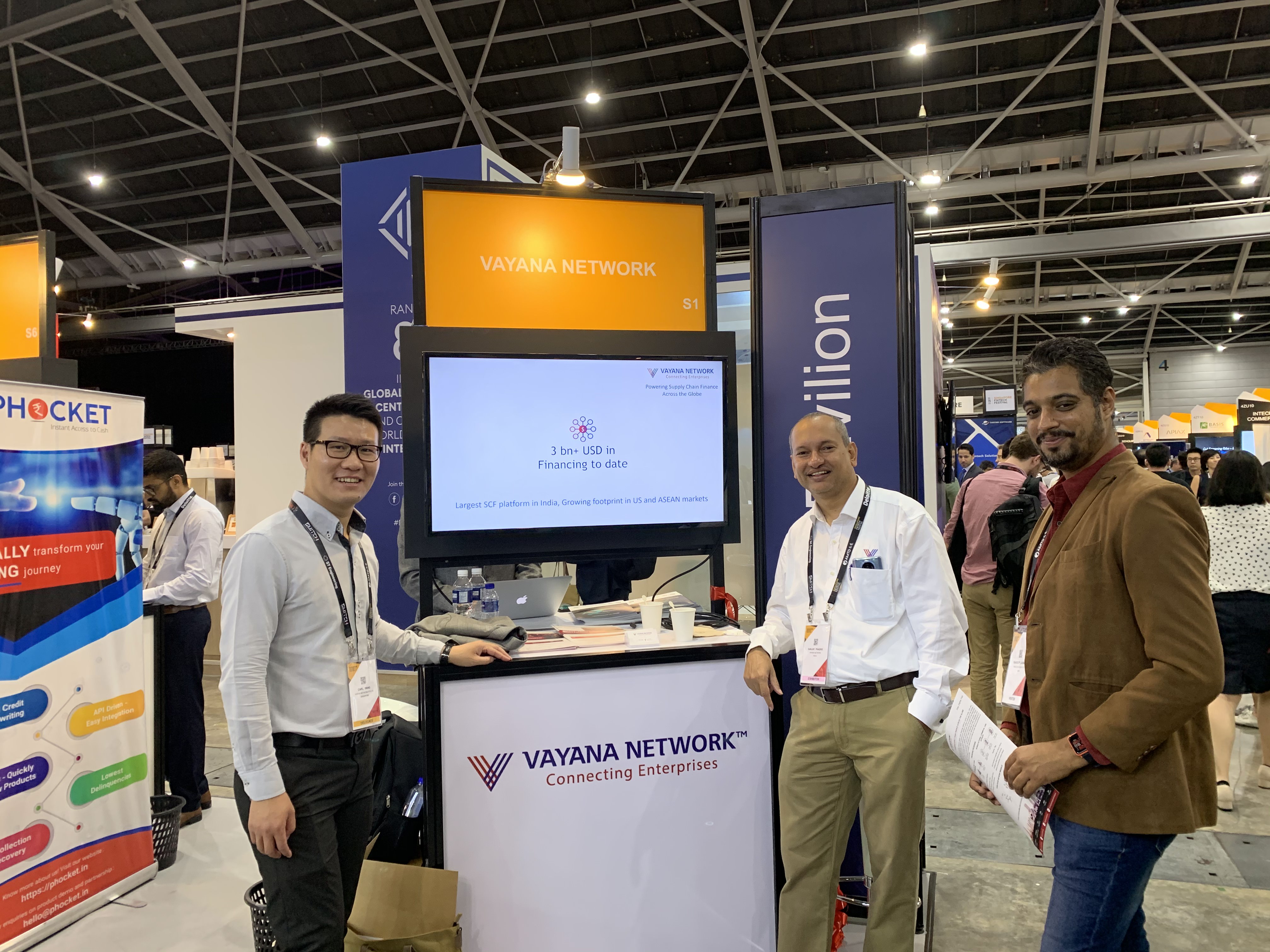 Vayana Network, a trade finance platform for MSMEs, were in attendance at the 4th Singapore FinTech Festival 2019 as well. Seen in the picture Carl Yang, AVP - Sales, Southeast Asia (left) and Sanjay Phadke, EVP - Platform and FI Business Head (centre). Photo: Connected to India