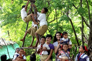  the Mahim Aboli Foundation now works with three government-run schools in the Mahim area - Temki Paada, Dasgao and Tal Paada.