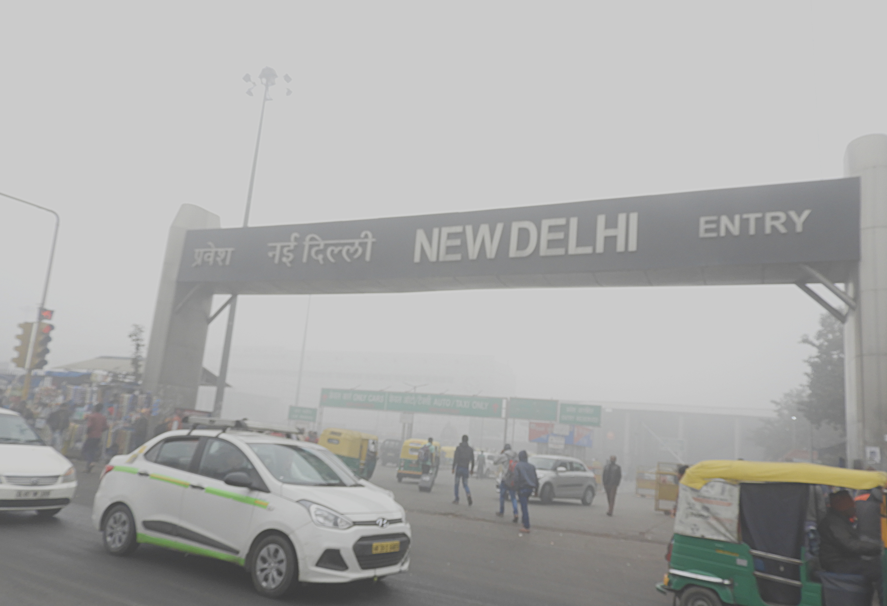 Scientists from the Indian Institute of Tropical Meteorology have already developed the System of Air Quality and Weather Forecasting and Research (SAFAR) for advanced air quality forecasting for Delhi.