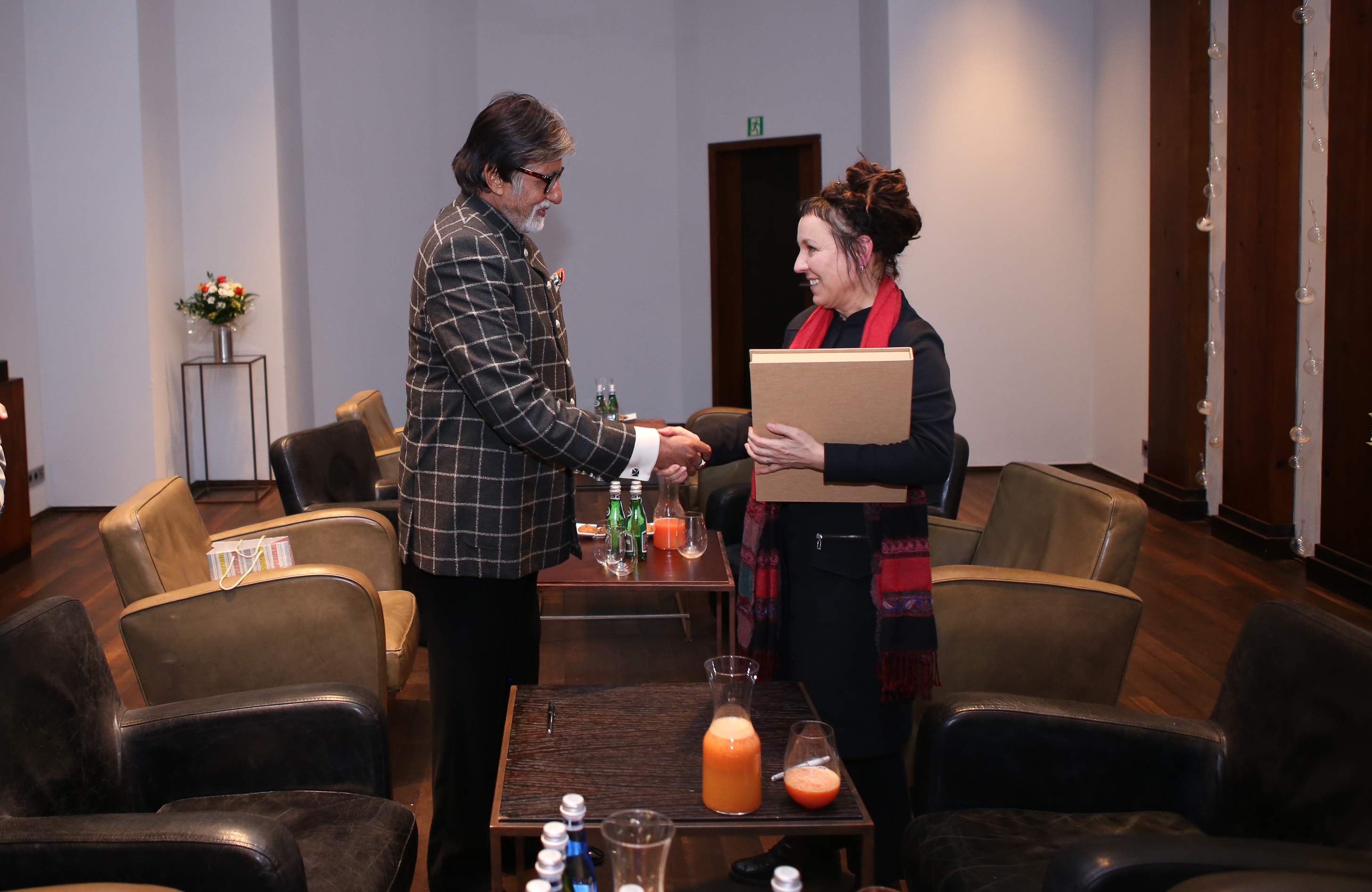 Amitabh Bachchan met Nobel Prize winner for Literature Olga Tokarczuk on a recent visit to Poland