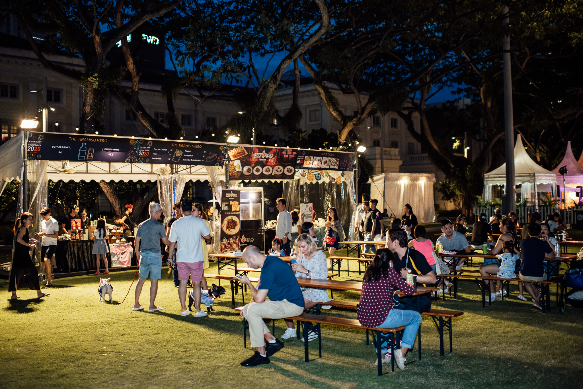 Multiple fringe activities at the Marina Bay Sands Countdown included spaces where the public can mingle and enjoy delectable food options. Pets are welcome to join in the celebrations too! Photo courtesy: Urban Redevelopment Authority