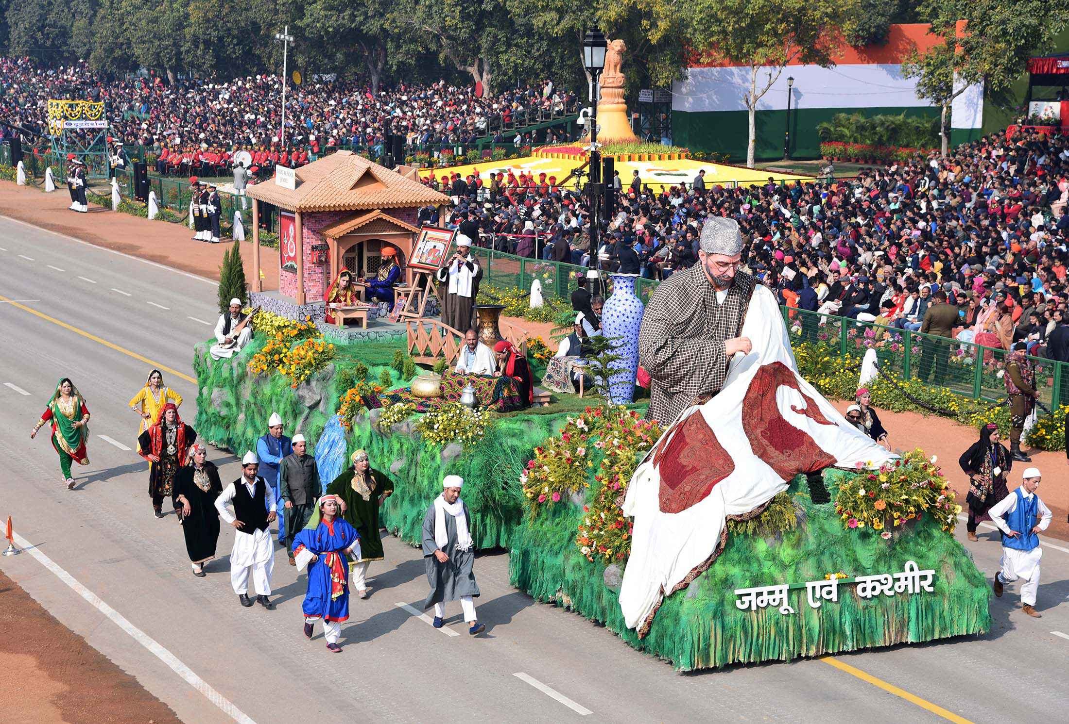 The tableau of Jammu & Kashmi PIB