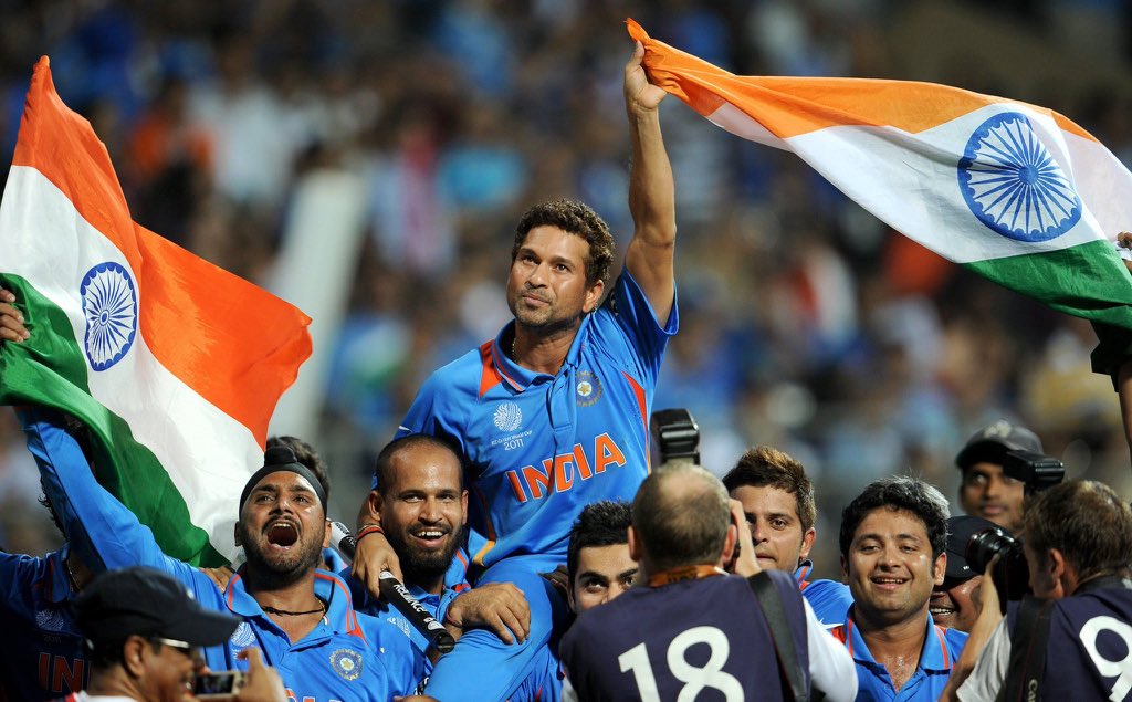 Sachin Tendulkar being carried on the shoulders of his teammates after winning his first ever ICC World Cup. Photo courtesy: Twitter/@ImRaina