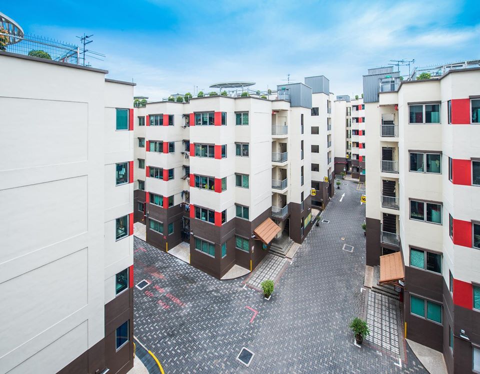 404 out of 447 of the new COVID-19 cases reported on April 15 are work permit holders residing in dormitories. Photo courtesy: Facebook/Lawrence Wong