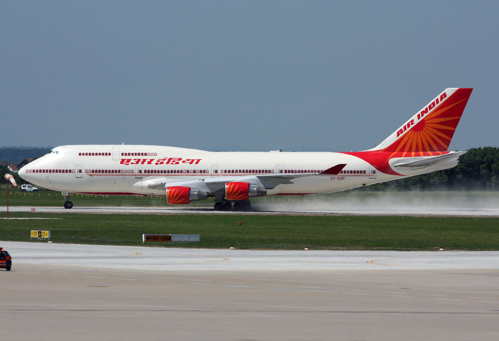 Air India to operate 64 flights between May 7 and 13 to bring back stranded Indians. Photo courtesy: Mulag on Wikimedia