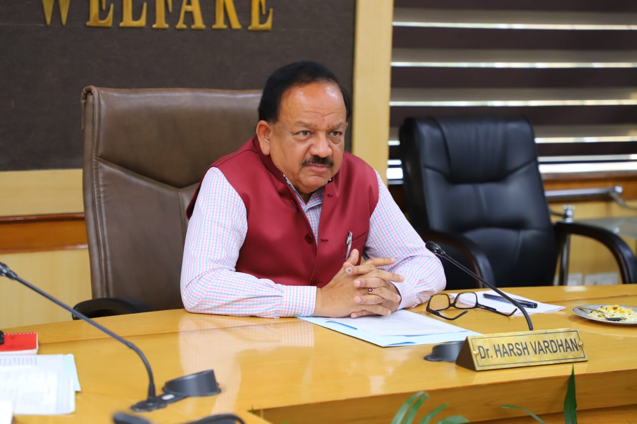 Photo courtesy: Twitter/@drharshvardhan