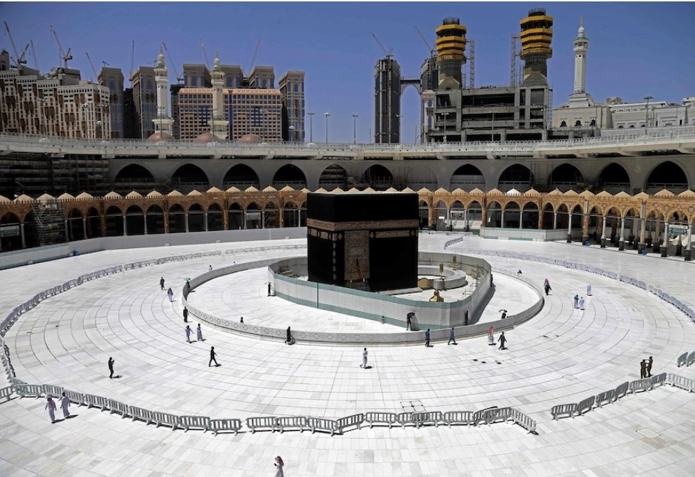 Earlier this year the Saudi government had halted umrah, a shorter form of pilgrimage that can be taken any time of year, and Mecca itself was under lockdown for months. Photo Courtesy: Twitter