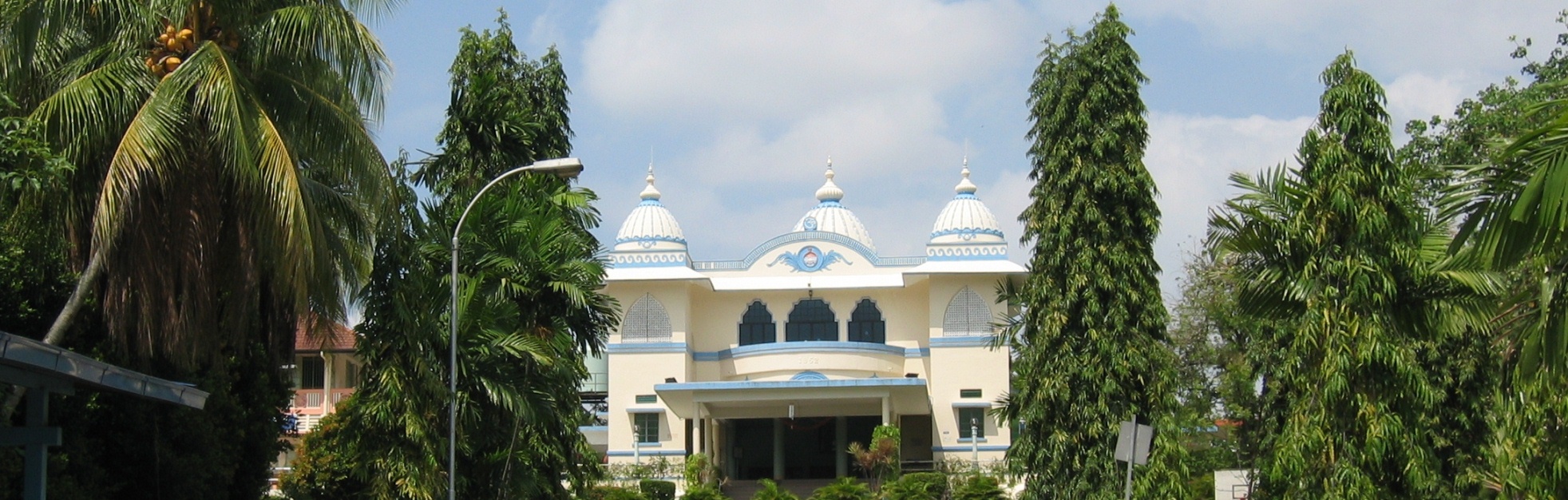 The temple at Ramakrishna Mission. Photo courtesy: ramakrishna.org.sg