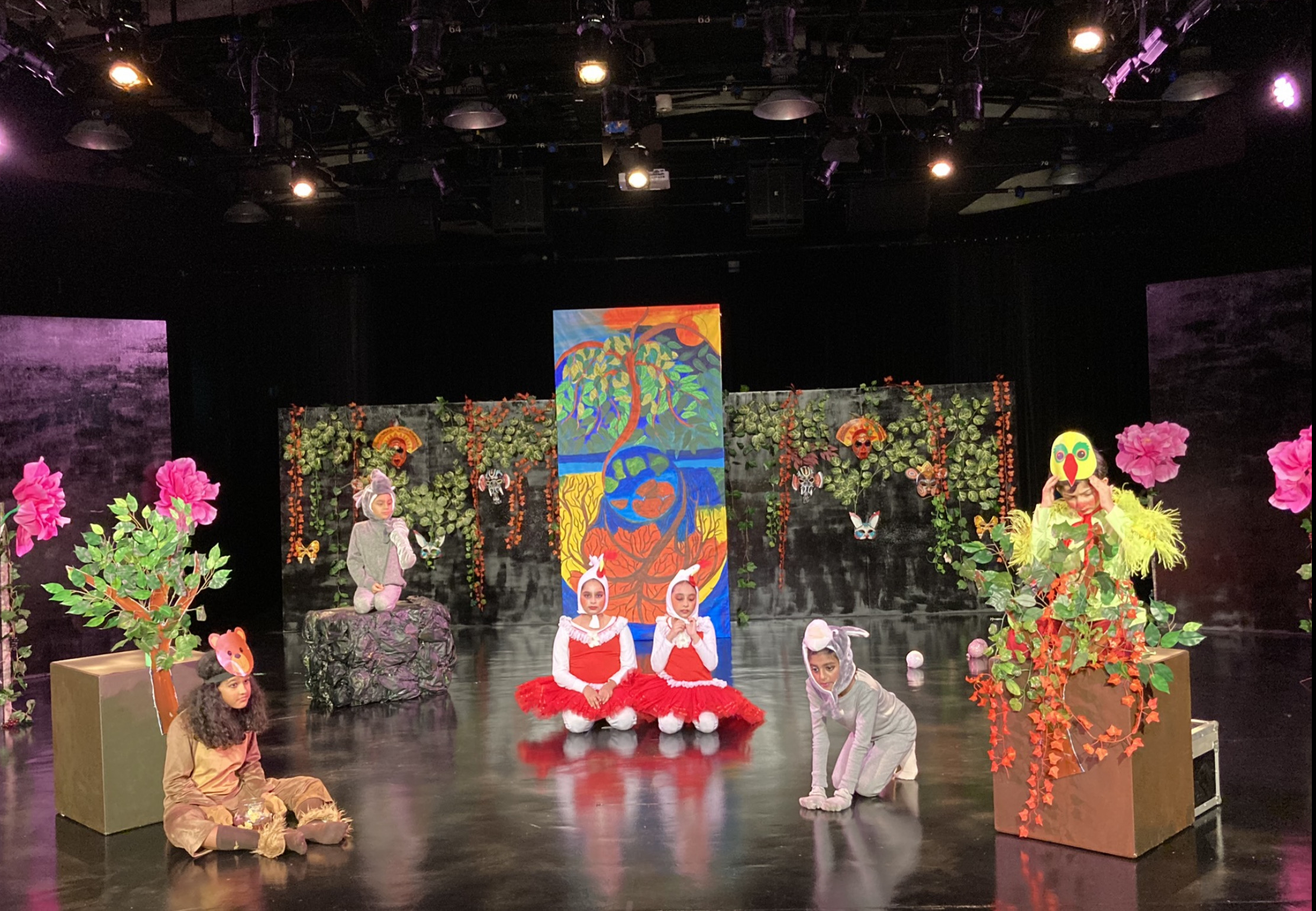 Dastak’s Chhota Packet children’s production is the first play in Hindi, produced and shot in  Singapore,  being premiered on an Asia Pacific wide channel. Photo Courtesy: Dastak