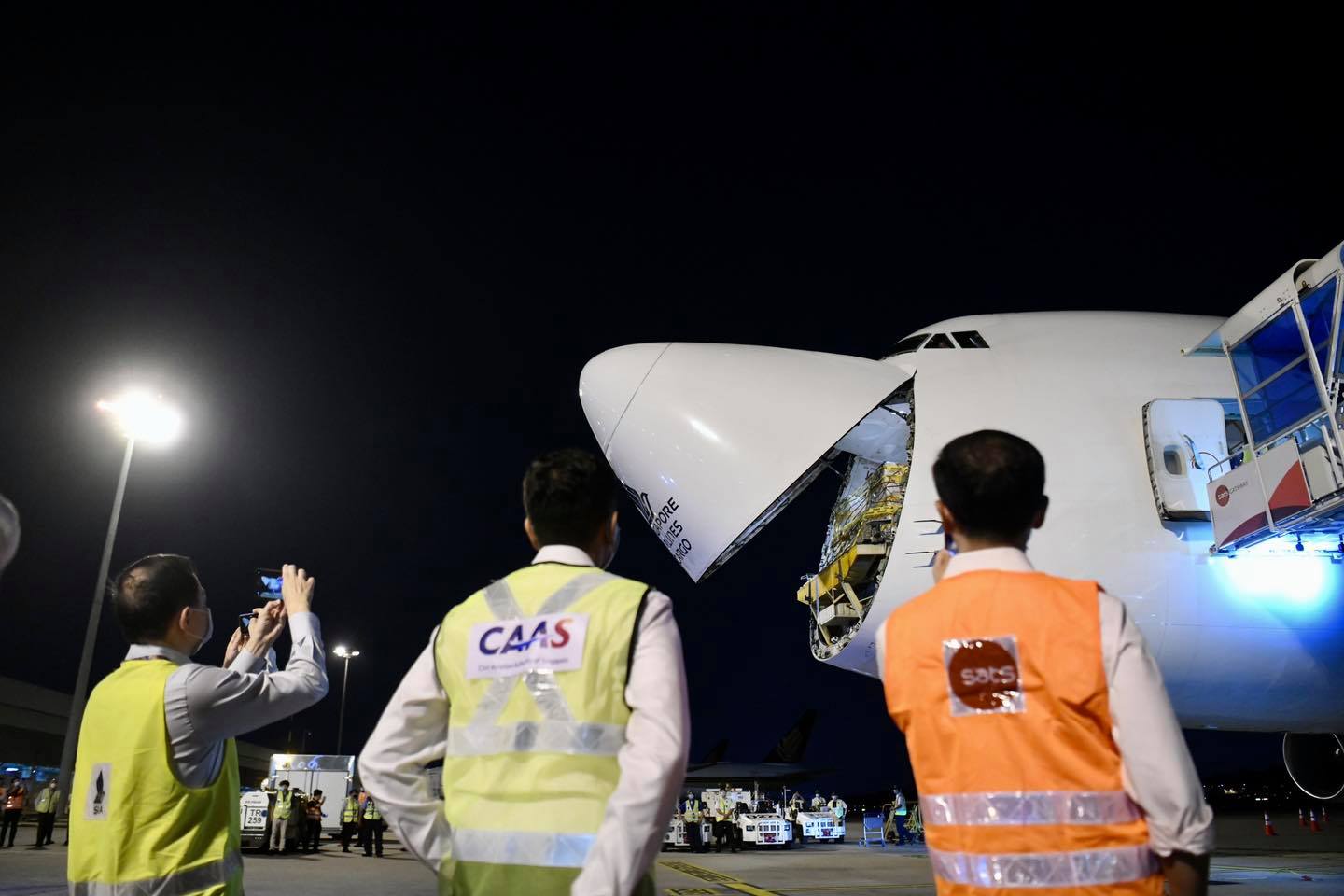 The first shipment of COVID-19 vaccines from Pfizer-BioNTech arrived in Singapore on December 21. Photo courtesy: Facebook/Ong Ye Kung