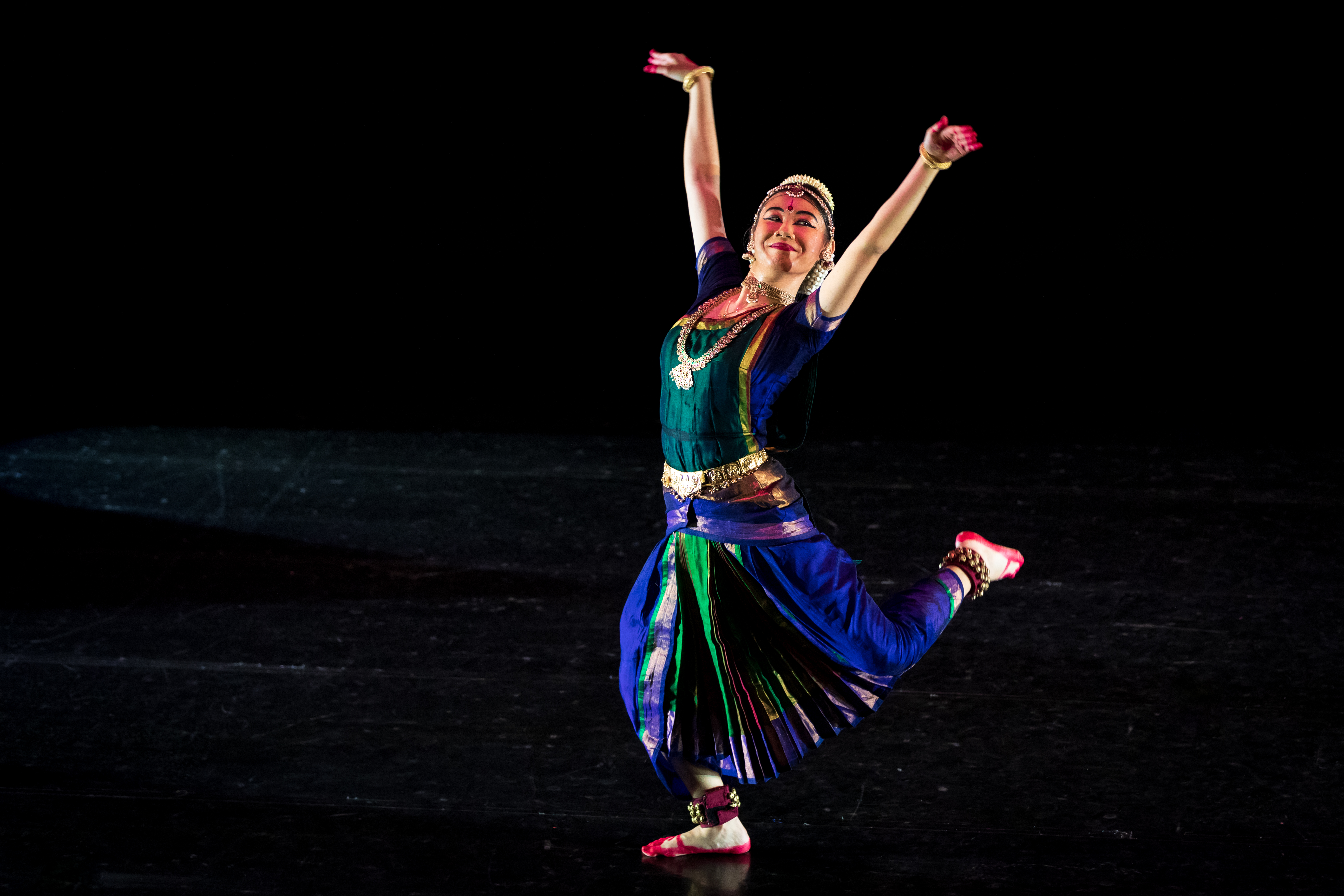 Of the 6 items Mei Fei performed at the Goodman Arts Centre Black Box, the Shabdam, Thillai Ambalam was her second piece. Photo Courtesy: Apsaras Arts