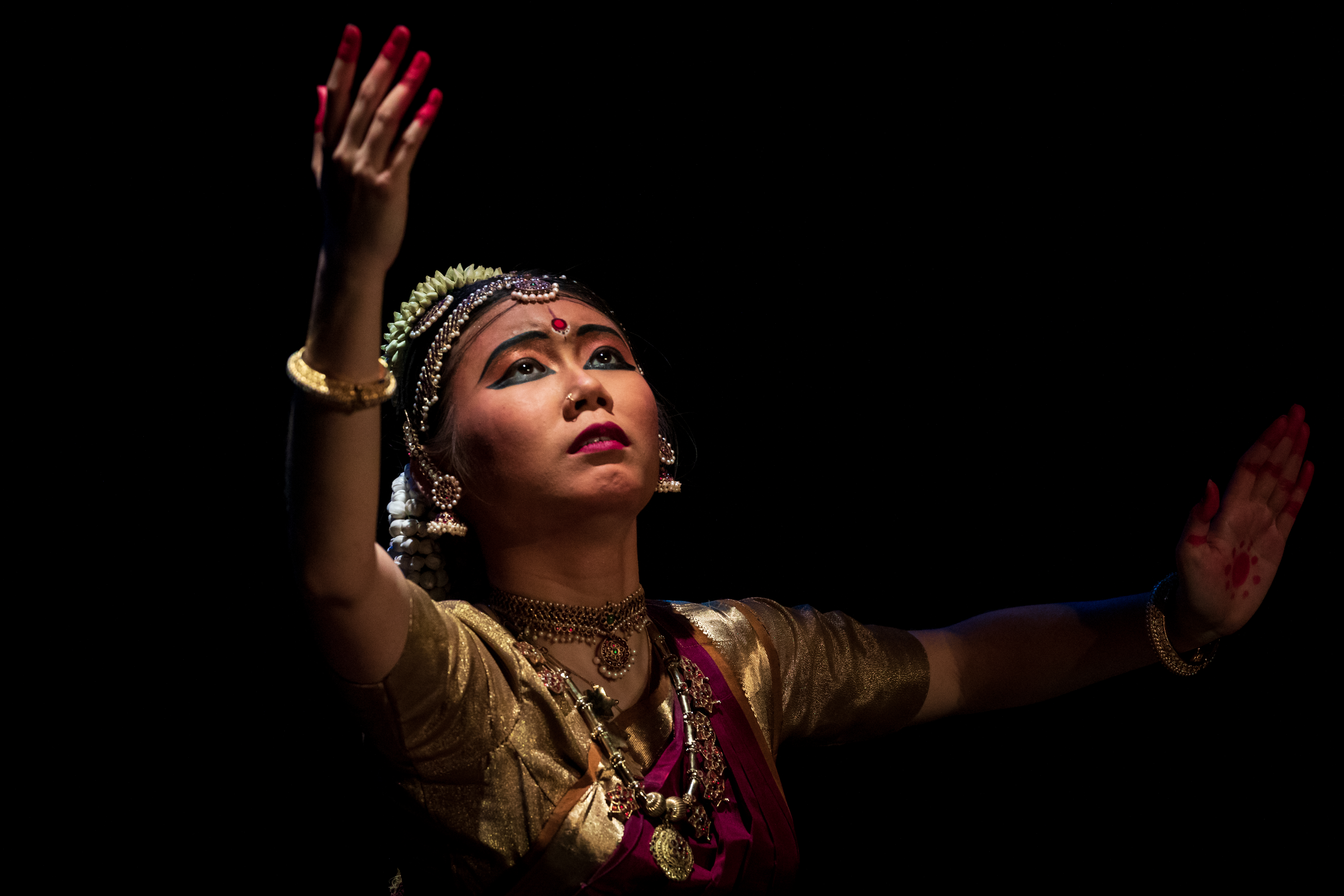 The Javali, Nee Matale, which expressed love through conflict was the penultimate piece of the repertoire for the evening.  Photo Courtesy: Apsaras Arts