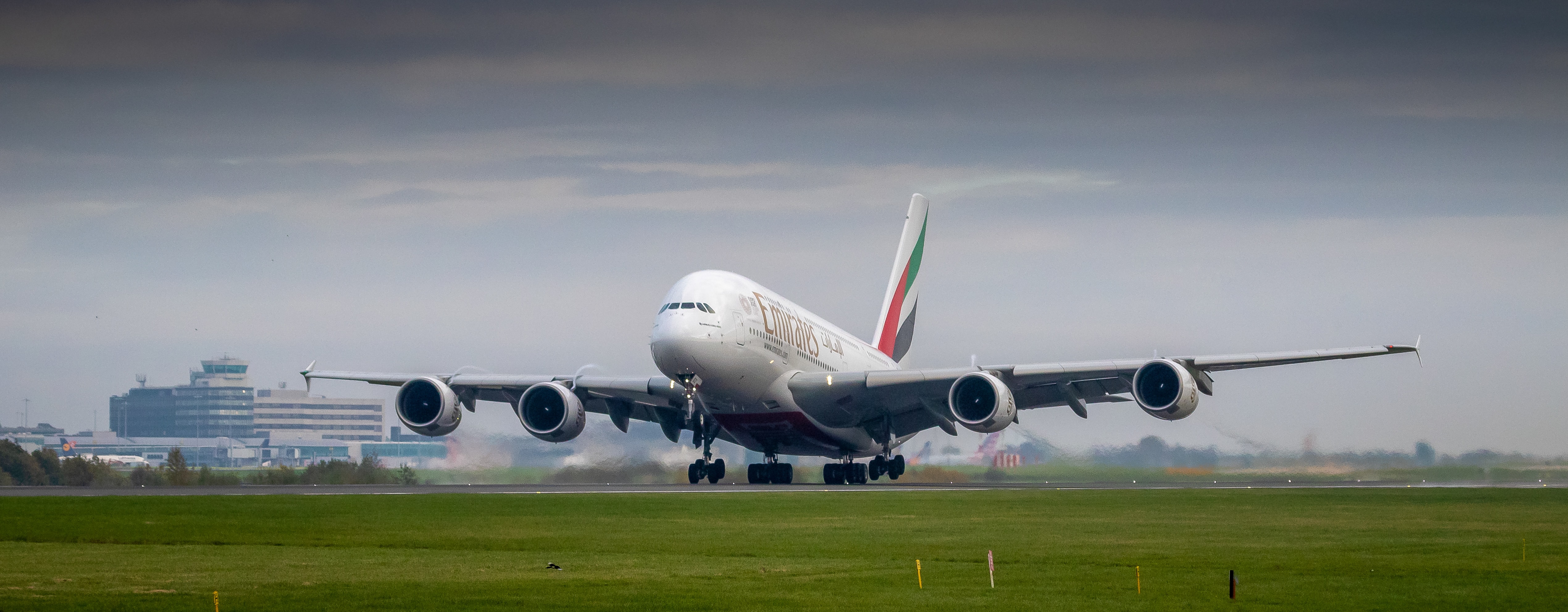 Emirates is perhaps the first and only airline that offers to pay $1,800 to help cover funeral costs of those who do die of COVID-19 on their long-haul flights. Photo Courtesy: mkjr_ on Unsplash