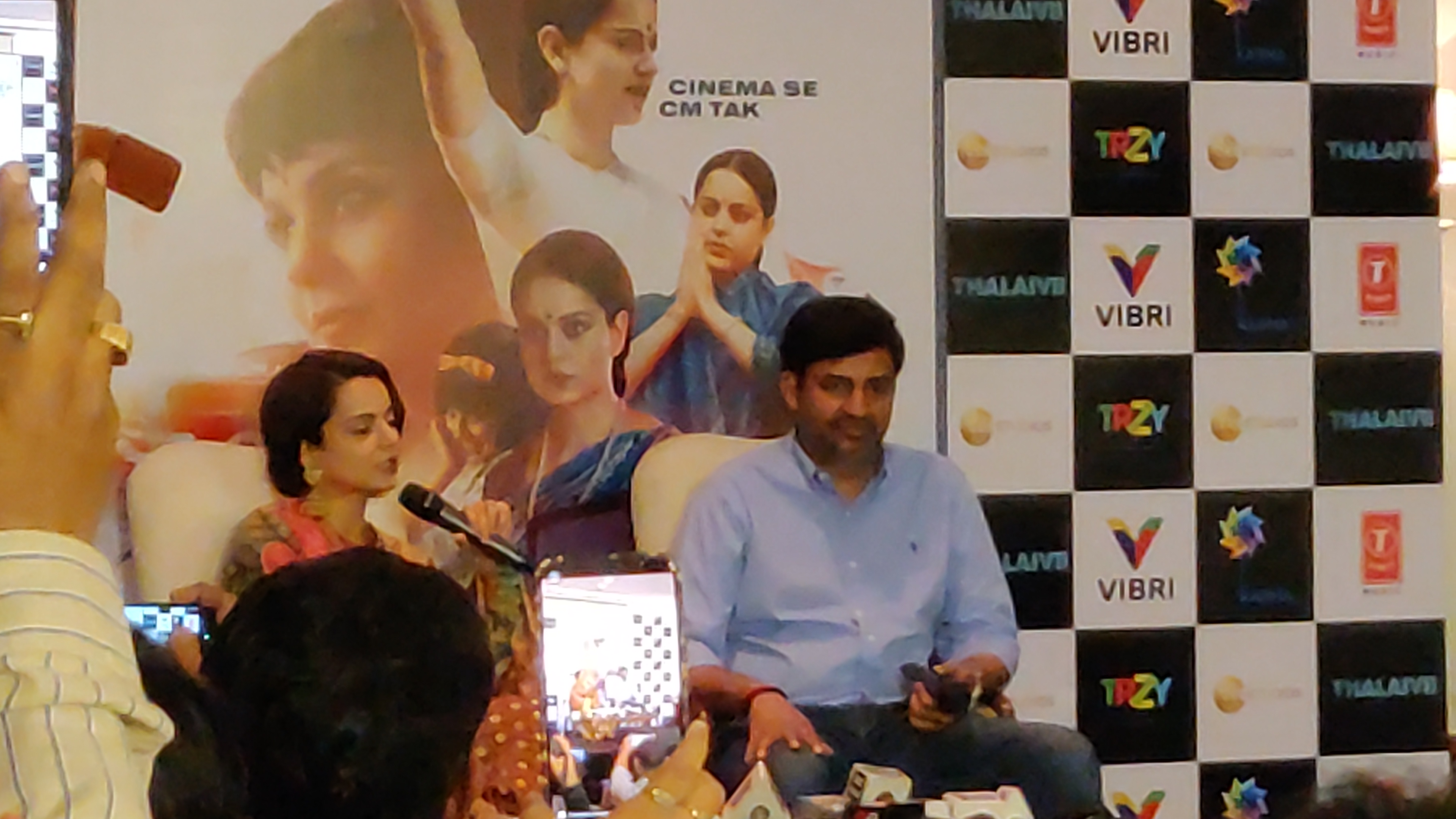 Kangana interacted with the media in a packed venue at The Imperial in New Delhi. Photo: Connected to India