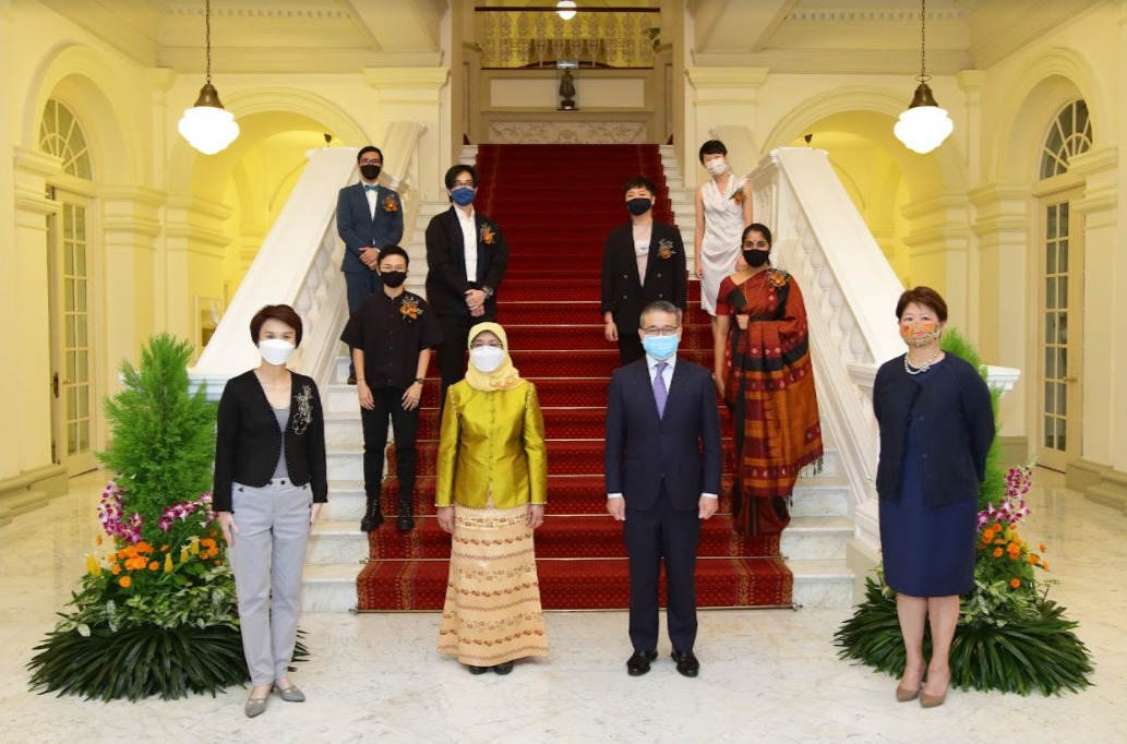 The 2021 Cultural Medallion and Young Artist Award recipients with President Halimah Yacob 2 NAC
