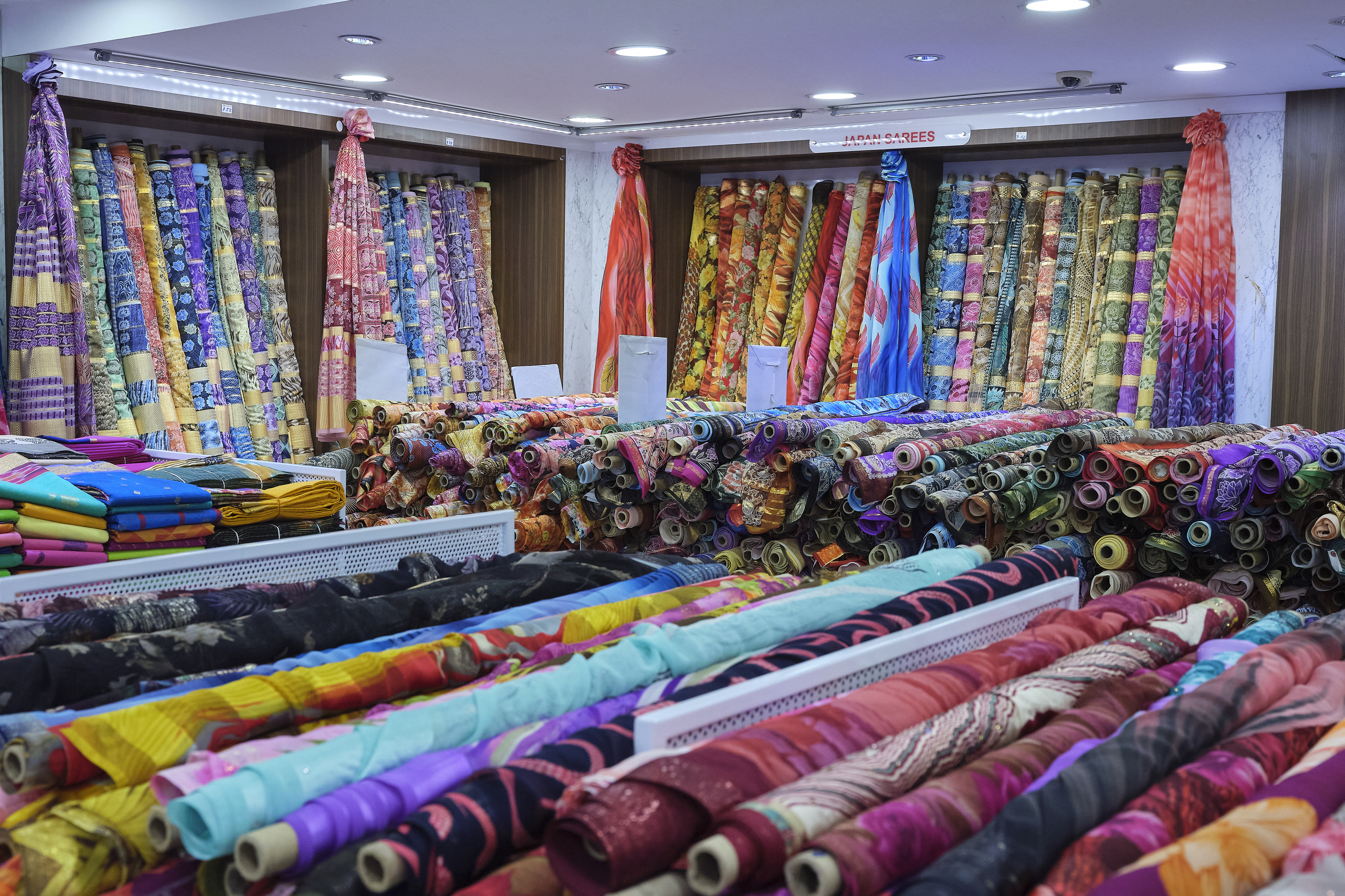 Haniffa Textiles Sari