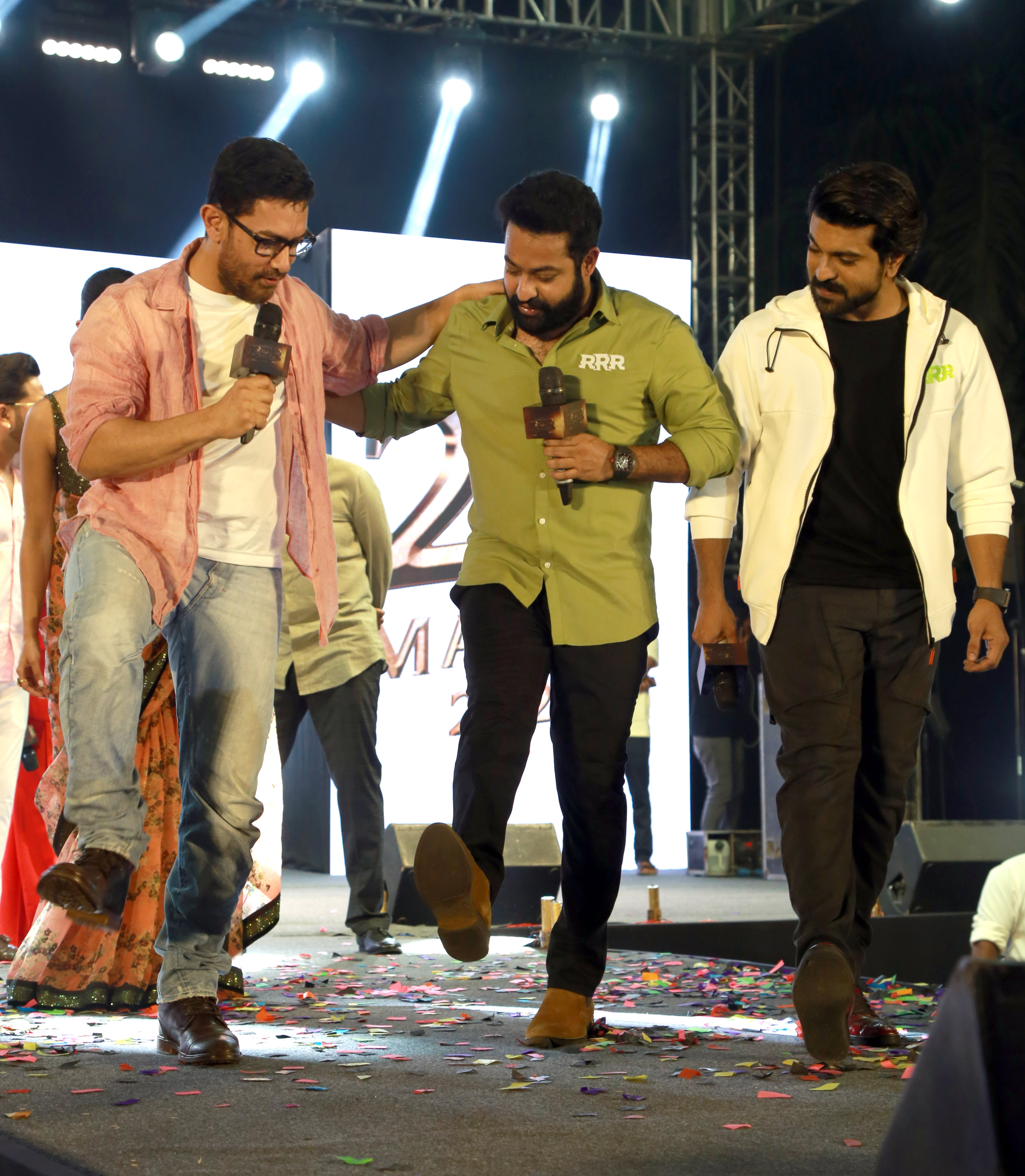 Aamir Khan dance