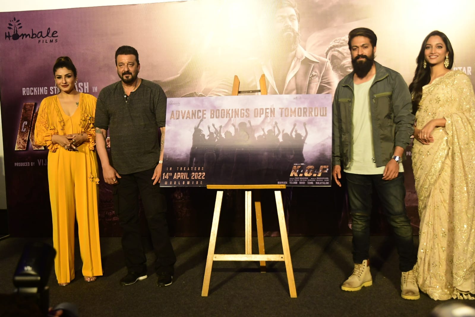 KGF chapter 2 advance booking