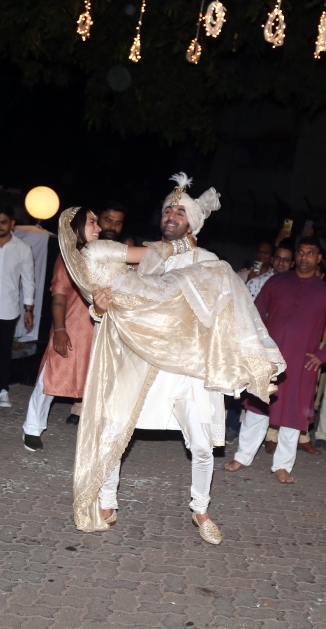 Ranbir Alia after their wedding ceremony