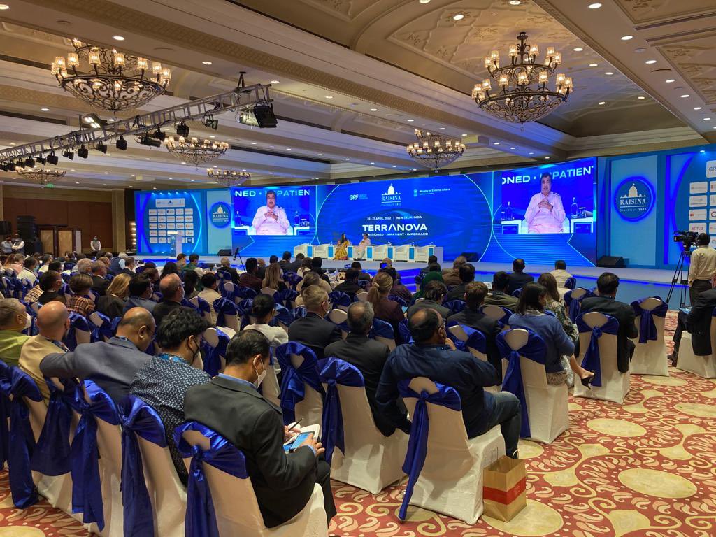 Citing the tremendous growth in the e-vehicles sector in India over the last few years, Gadkari further said that