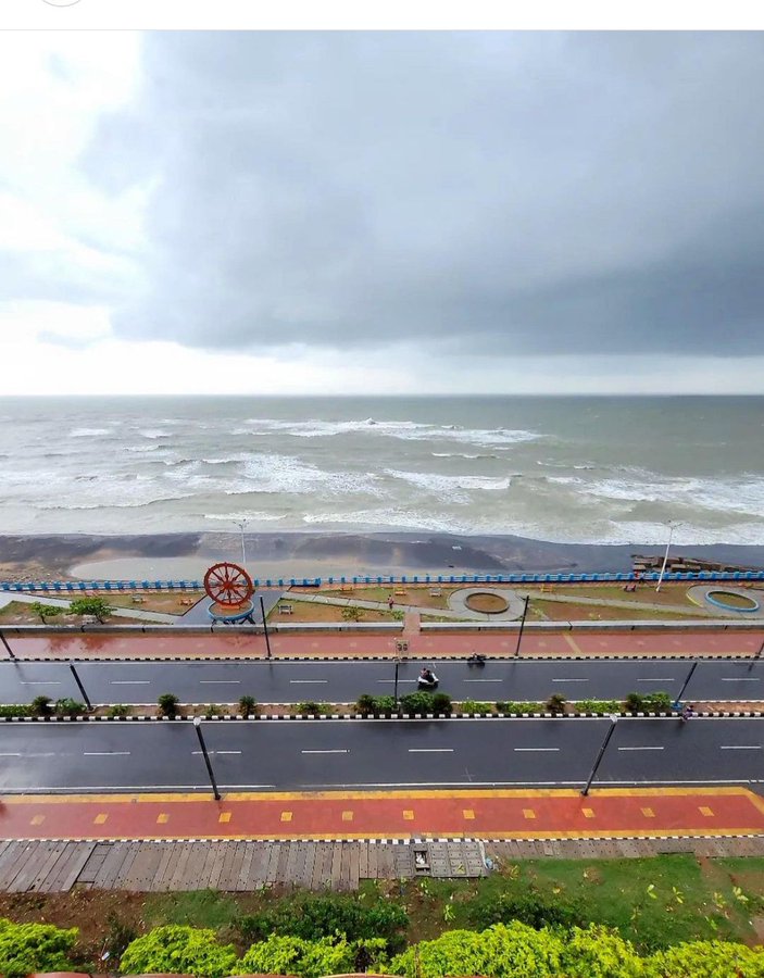 The cyclone is nearing the east coast, amid sign of gradual weakening today.