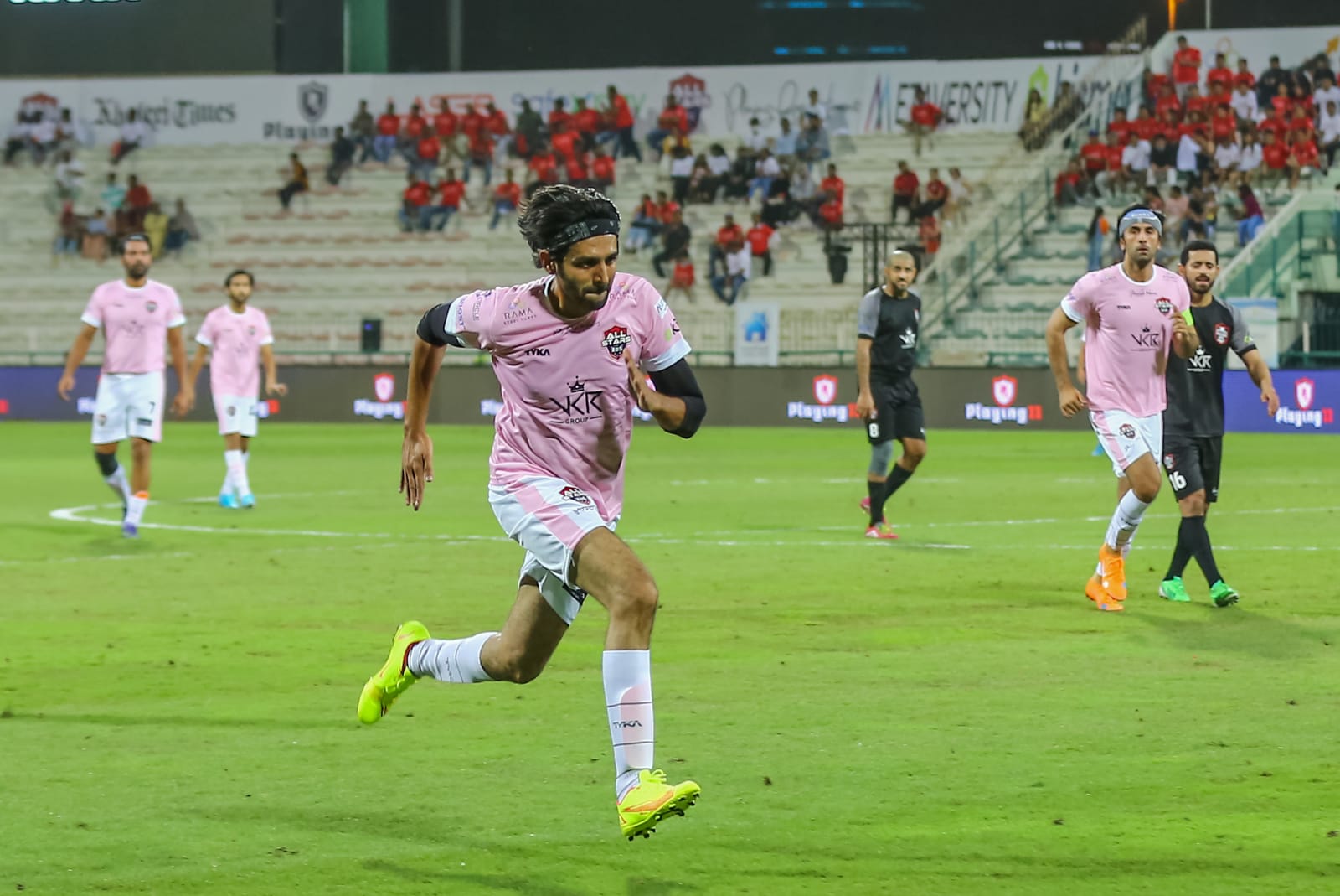 Kartik Aryan is also a football enthusiast