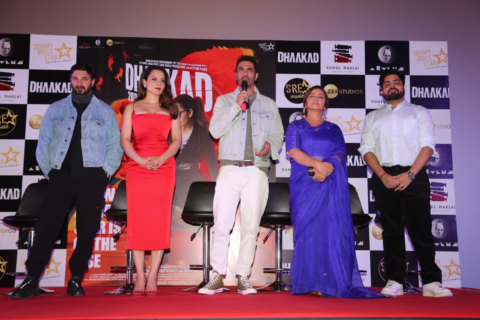 Lead stars of the film Divya Dutta, Kangana Ranaut,and Arjun Rampal promoted the film in New Delhi.