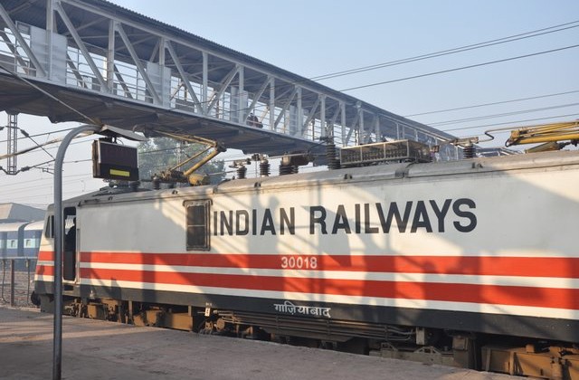 While the Bandhan Express between Kolkata and Khulna runs two days a week, Maitree Express connecting Kolkata with the Bangladeshi capital is a five-day service.