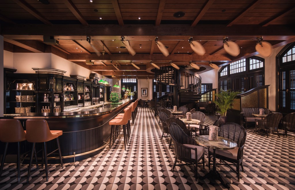 Long Bar, Raffles Singapore.