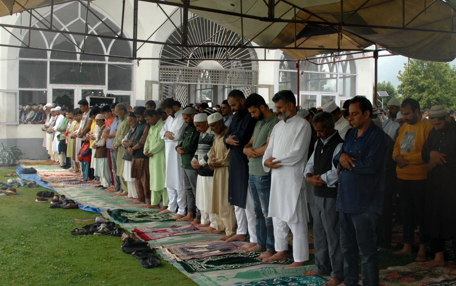 Eid Al Adha celebration in Srinagar: The biggest congregational Eid prayers were held at Dargah Hazratbal on the banks of Dal Lake.