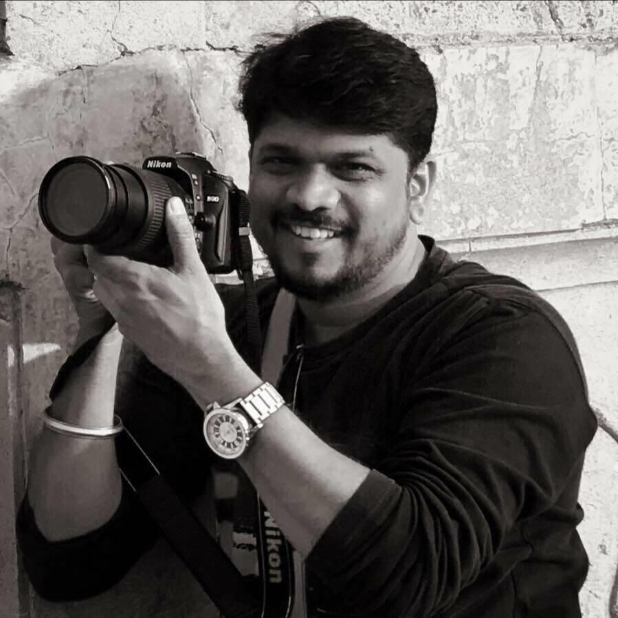 It is directed by Anand Dilip Gokhale, winner of the Maharashtra State Award for best director for his feature ‘Oli ki Suki’