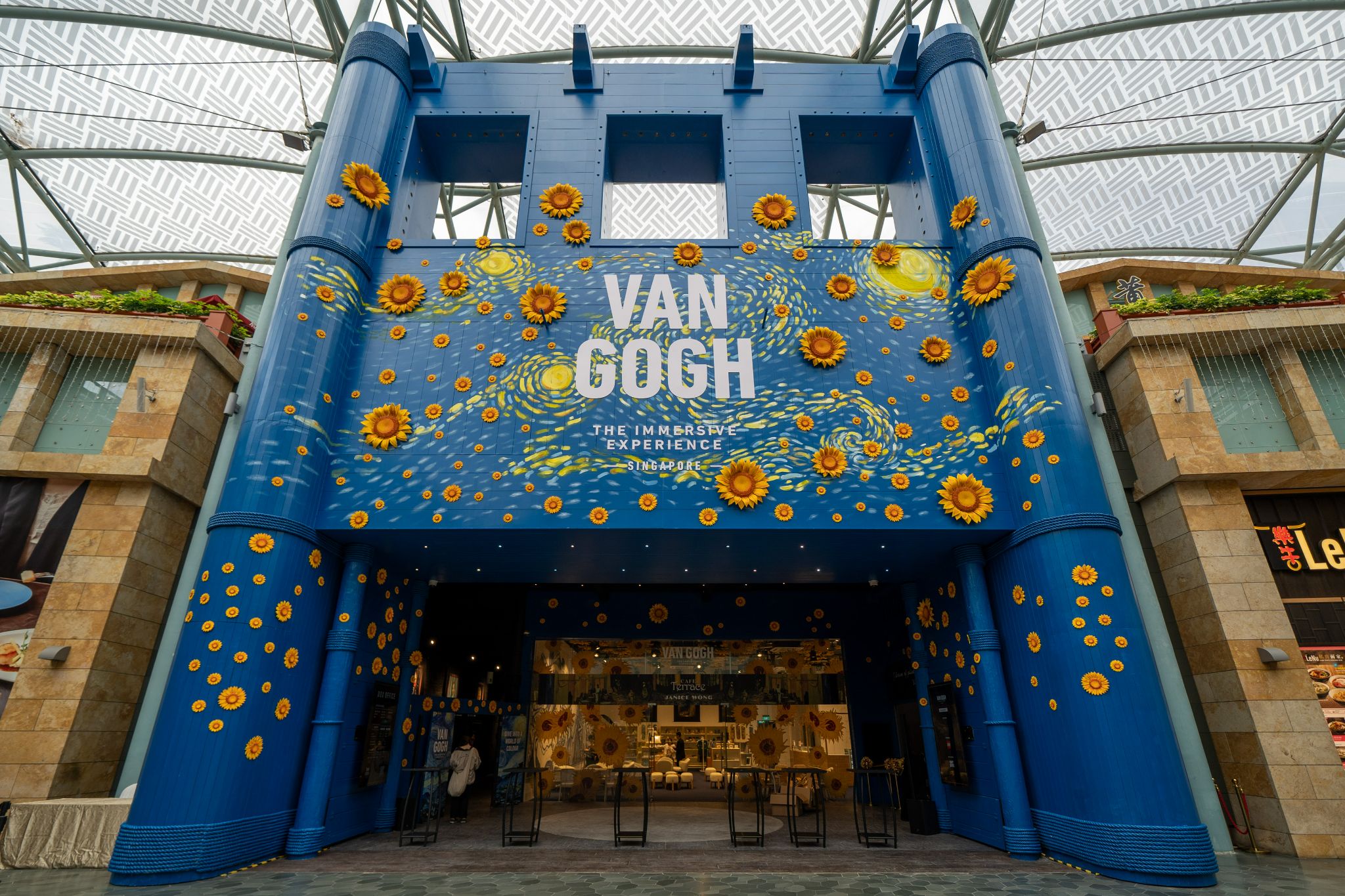 Traverse through a world of art and wonder at Van Gogh: The immersive experience. 