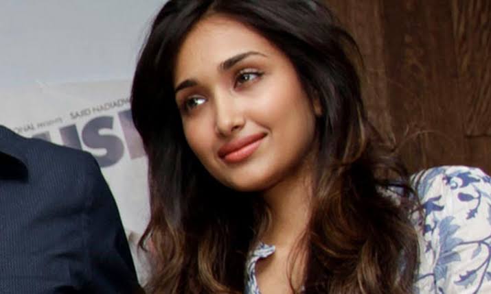 Jiah Khan is best known for her performance in the Hindi film 'Nishabd' starring Amitabh Bachchan.