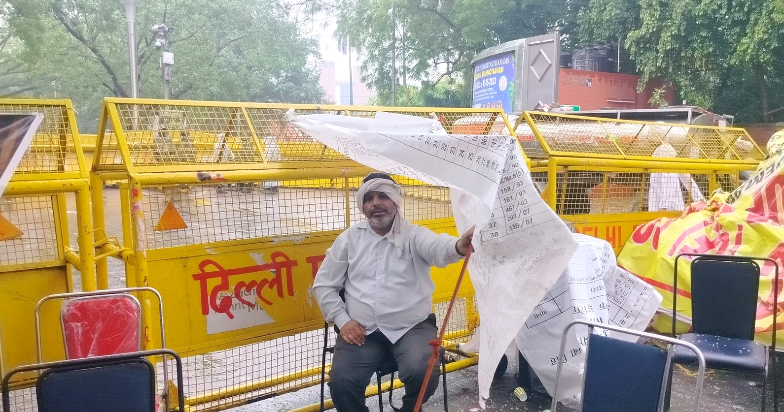  there were fewer high-profile supporters, TV crews and cameras and police personnel at the protest site due to the weather.