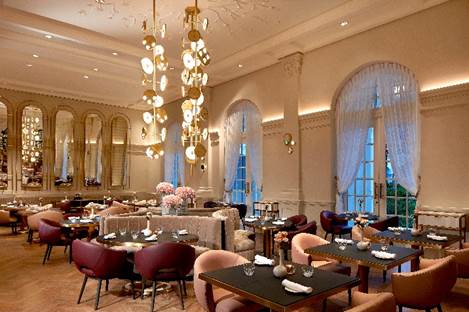 Exclusive Mother’s Day Lunch at La Dame de Pic, Raffles Singapore