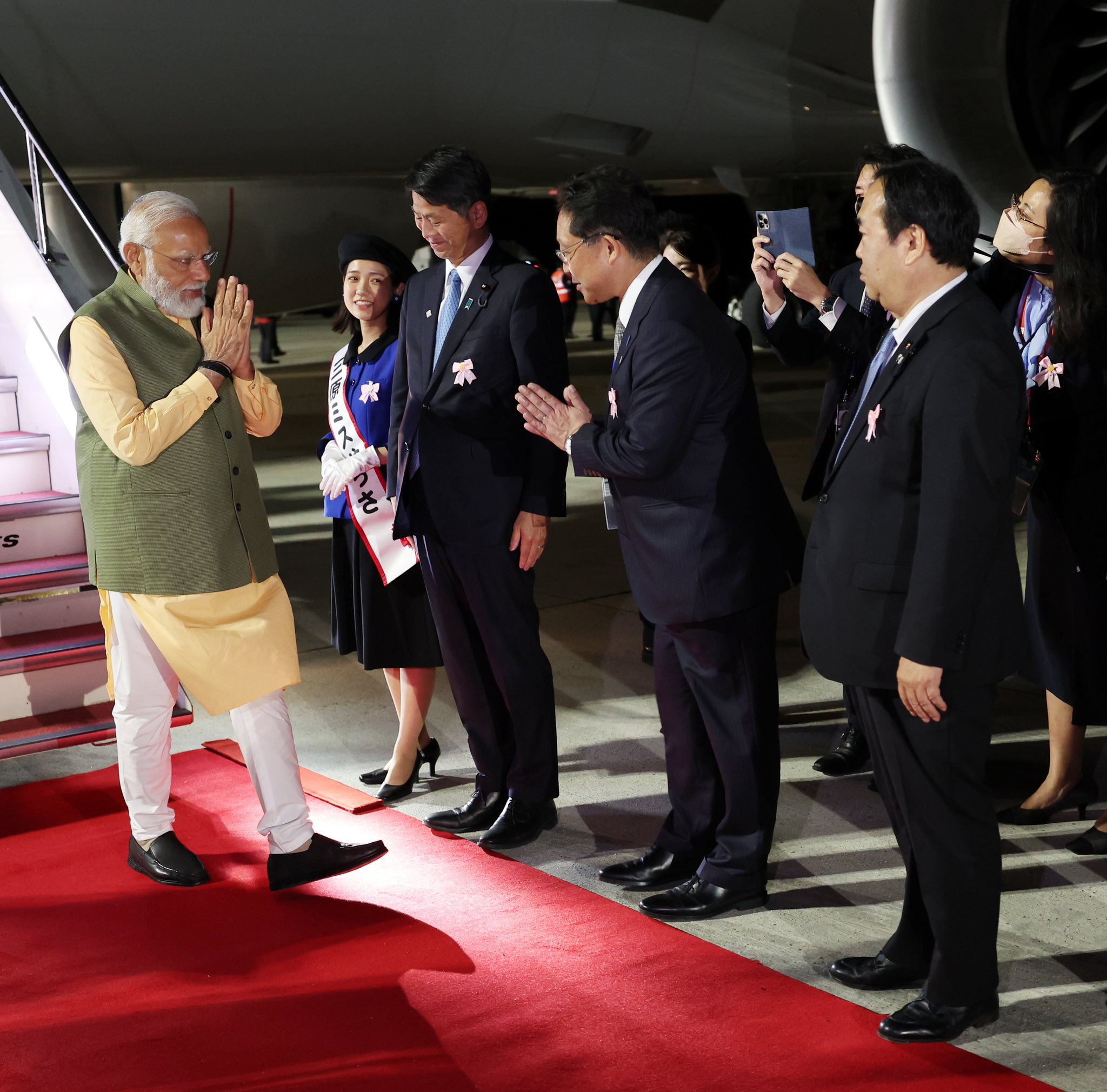 @narendramodi
