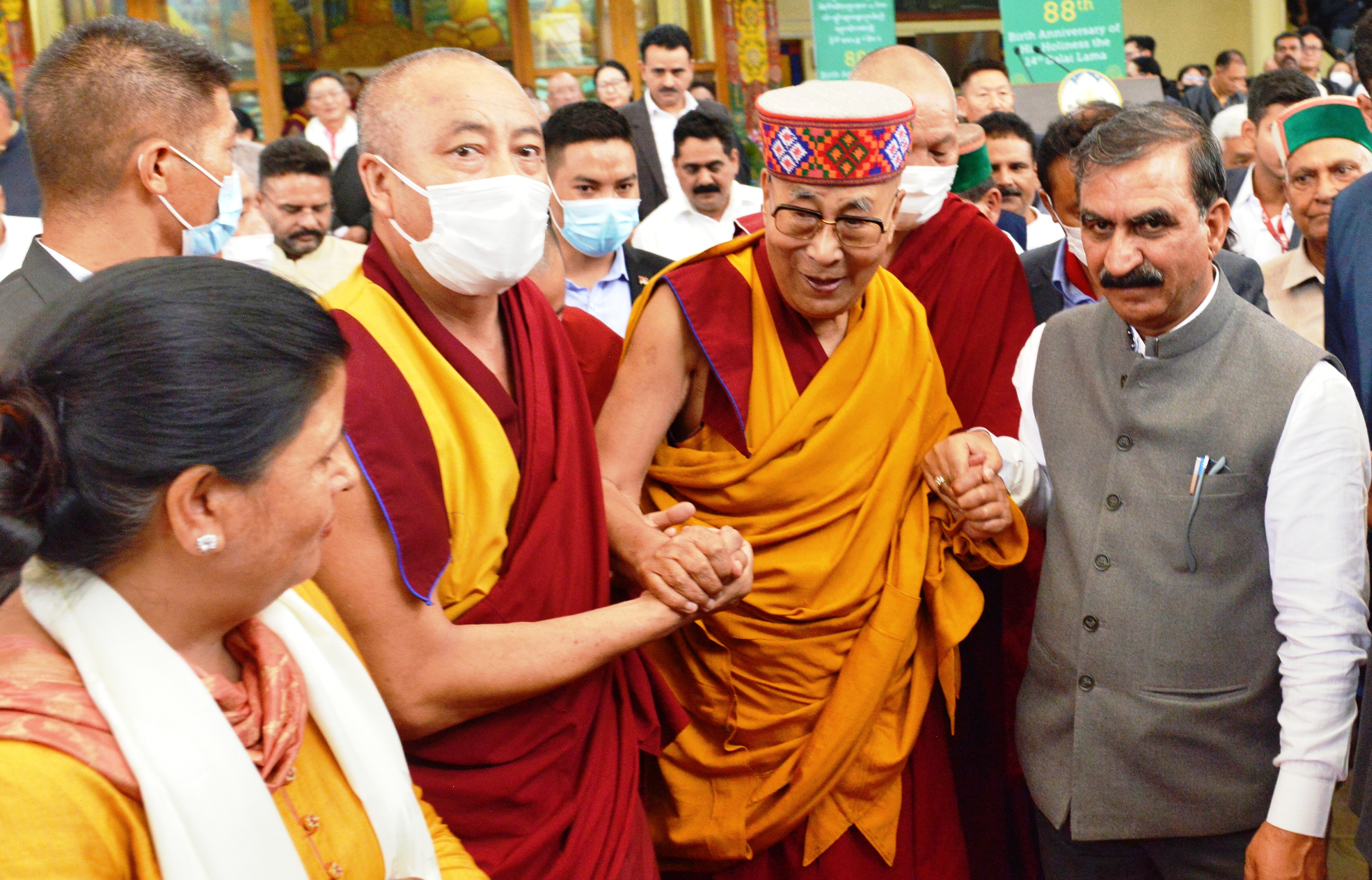 The Dalai Lama (2nd from right) with Himachal Pradesh Sukhwinder Singh Sukhu (right) in Dharamshala. Photo courtesy: HP government