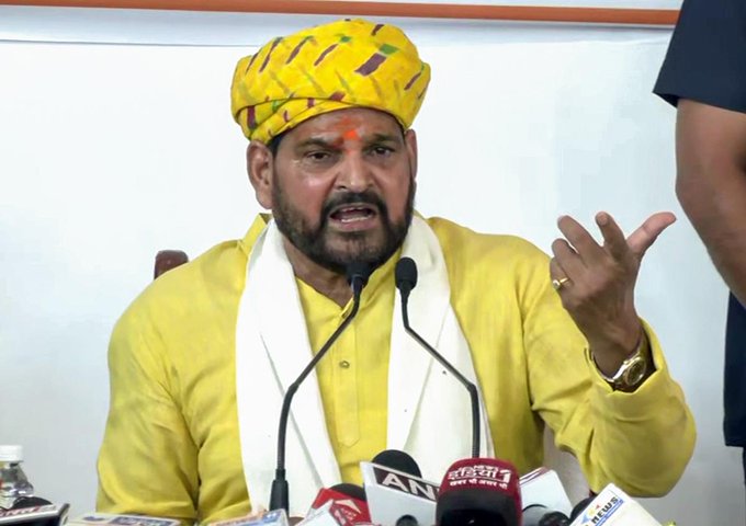 The metropolitan court directed the accused not to leave the country without its prior permission and not offer any inducement to witnesses in the case.
