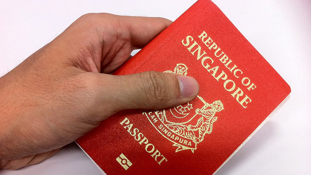 Singapore Citizenship abandoning rate is lower than 0.1 per cent