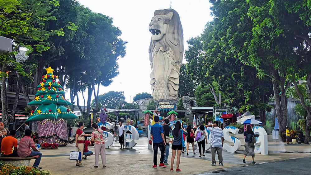 Singapore tourism, Food and Beverage sectors fare better in customer satisfaction index