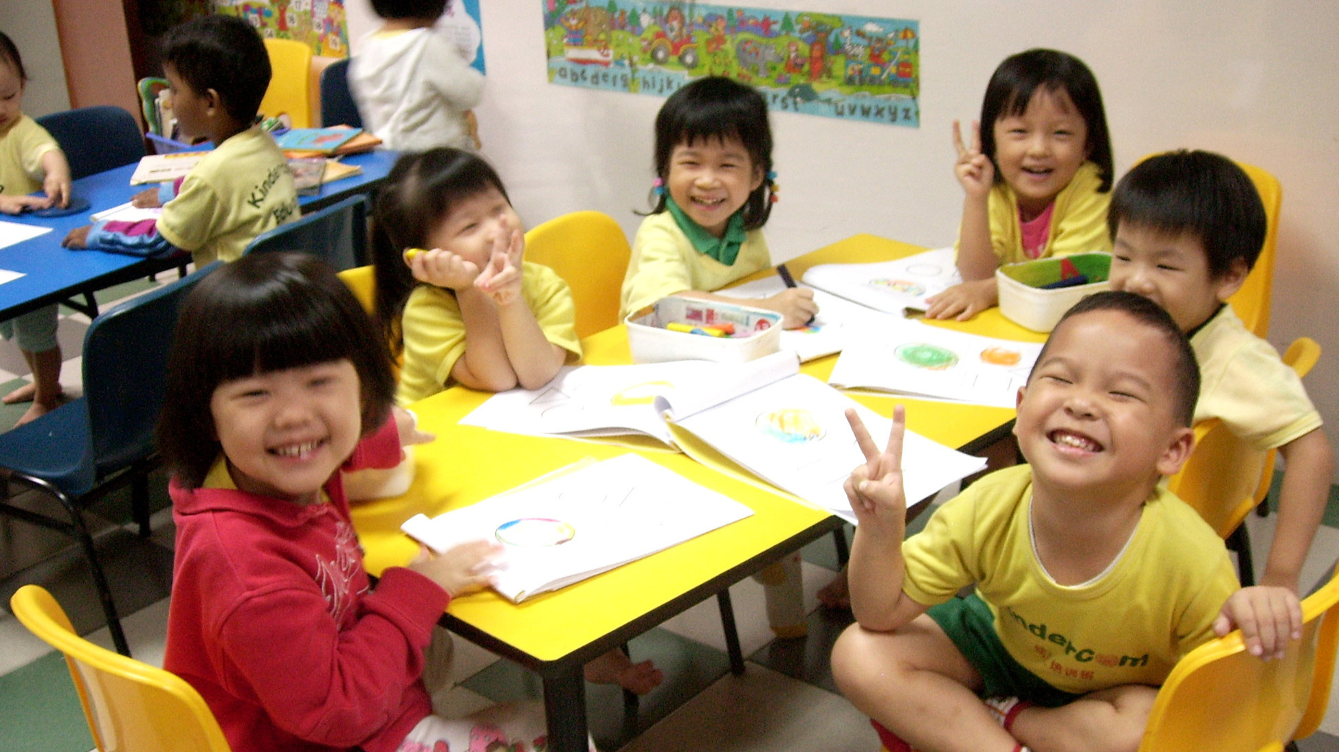 Pre-schoolers take part in recycling drive in Singapore