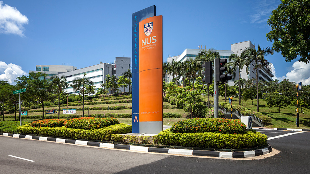 NUS researchers develop miniature Tetrahertz emitters