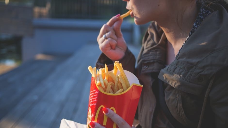 Fast food can do more harm than you can think: Bloomberg